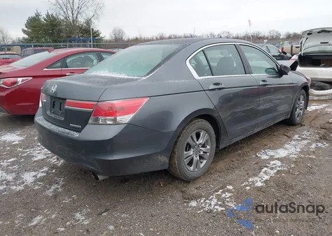 2011 Honda Accord 2.4 Se из США, поврежденный, VIN 1HGCP2F66BA150242